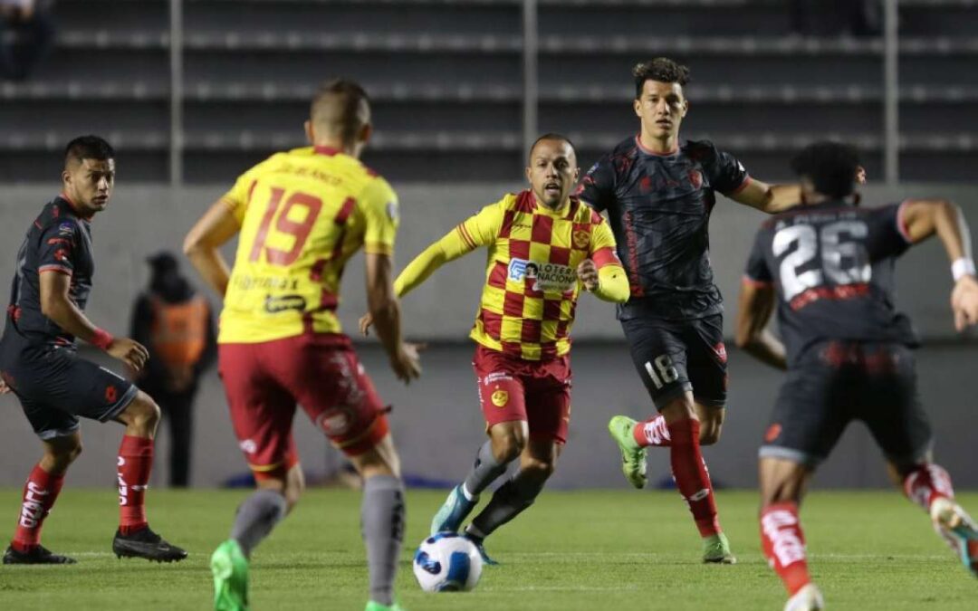 «El Nacho vs Papá». Un duelo de prohibido perder