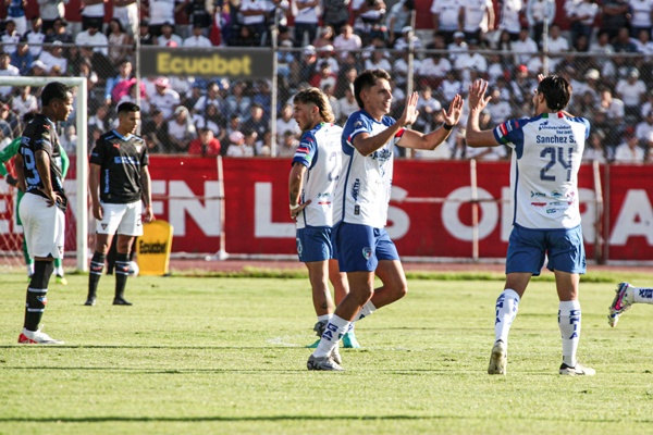 El profe que sorprendió al “Rey de Copas”