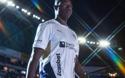Alejandro Cabeza y un duro reto en LDU.