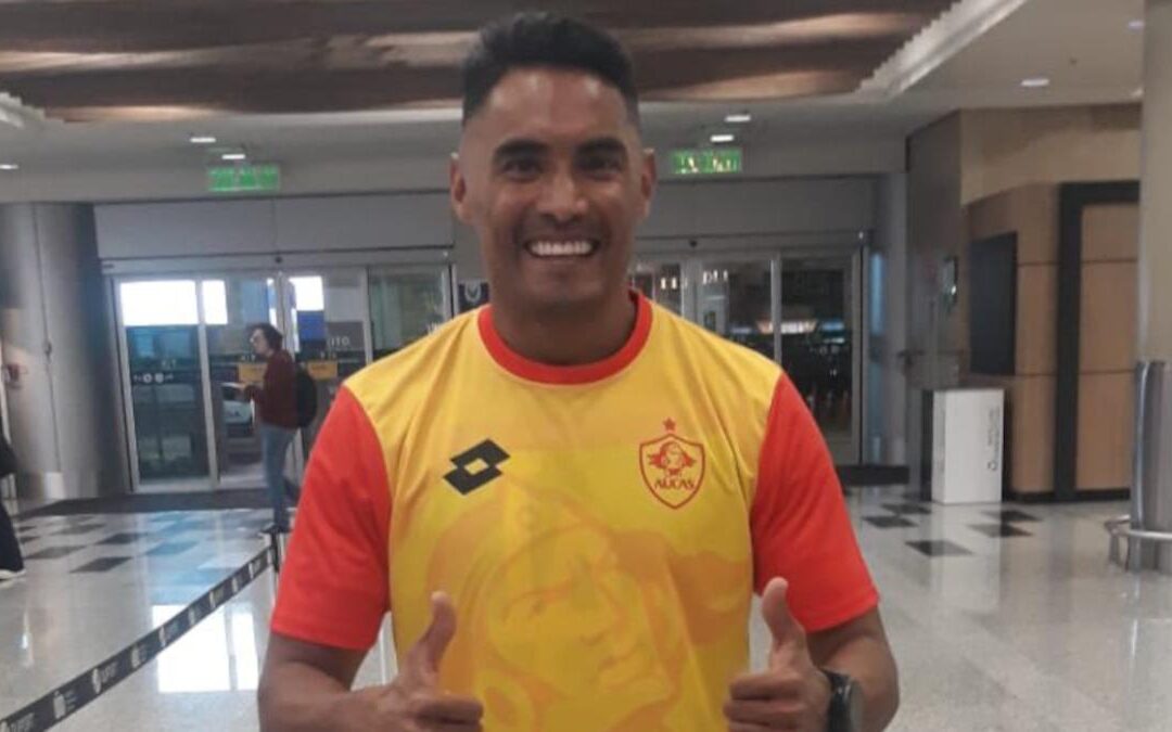 «Un Gallo mexicano» que se adapta a la capital