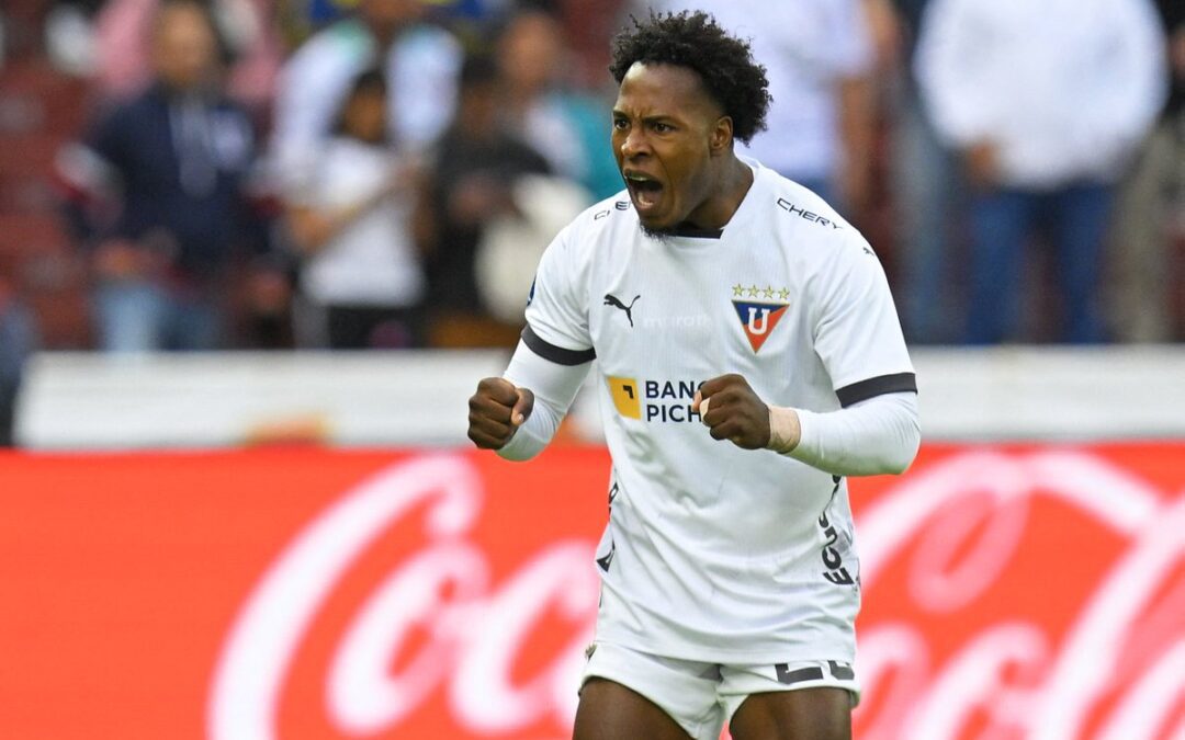 Jhojan y una emotiva despedida a los hinchas de LDU