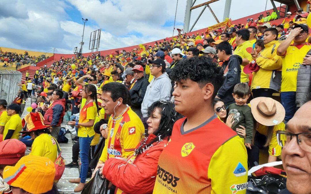 Aucas. «El Papá» y una pequeña y tierna visita»