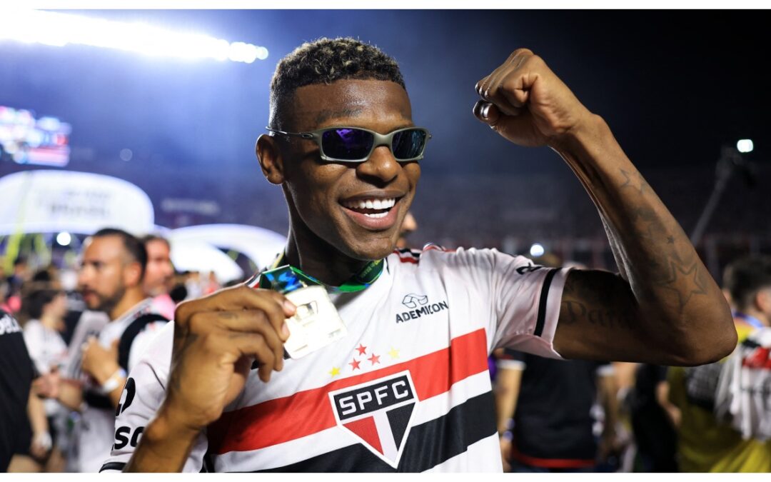 Roberth y Platita festejaron en Brasil con sus clubes