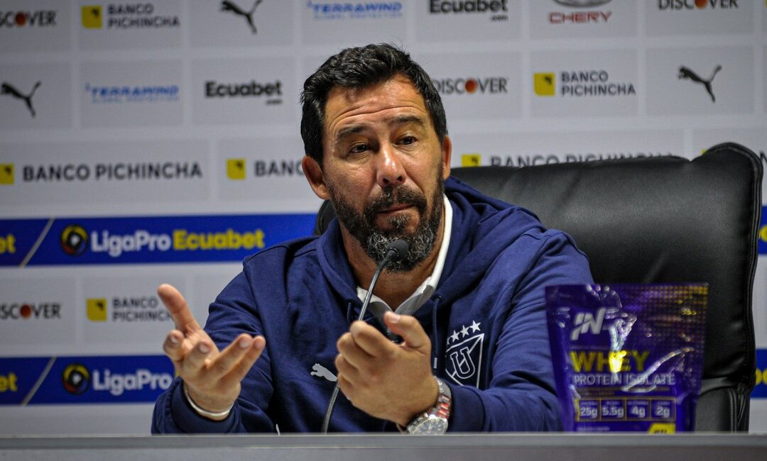 Al profe «Vitamina le sacaron de sus casillas»