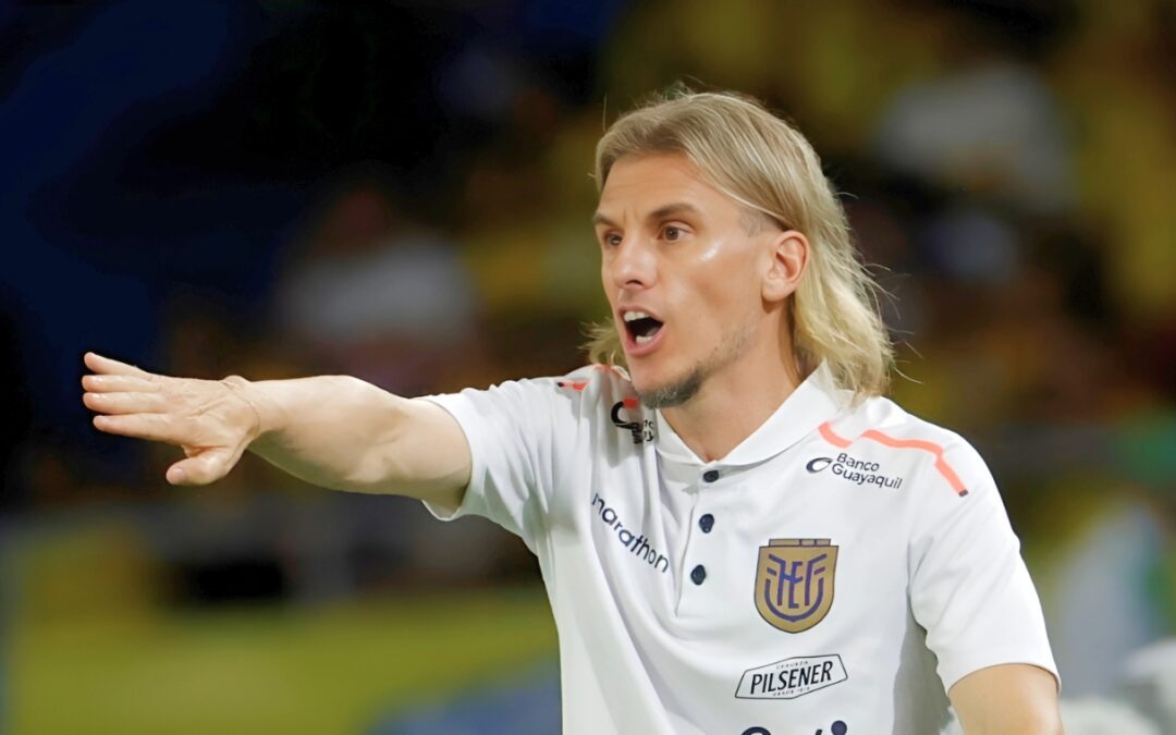 El profe Becca sigue puliendo la lista tricolor