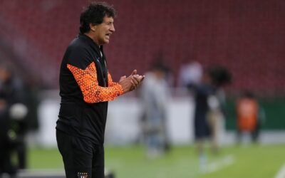 De la mano de Pato. La U por los octavos de final