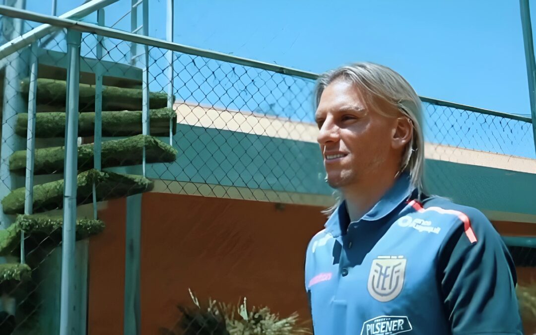 Becca y su invitación al pueblo ecuatoriano