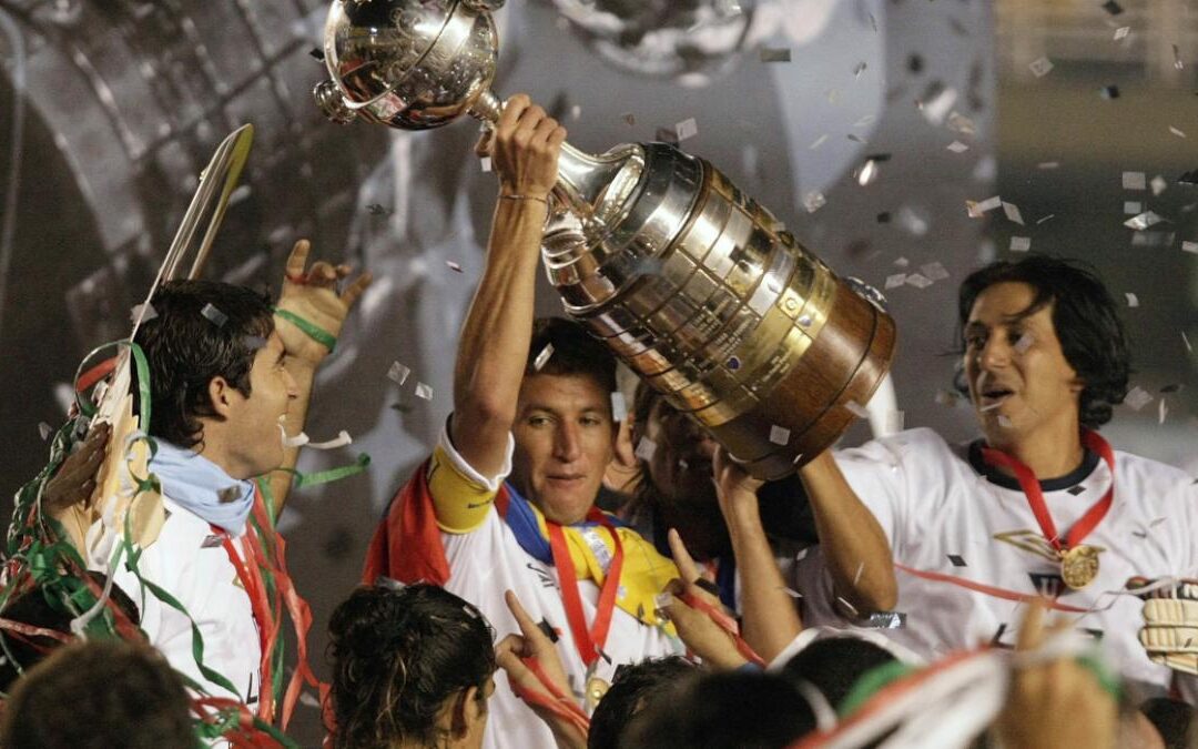 LDU. «Y el camino a la gran conquista de América»