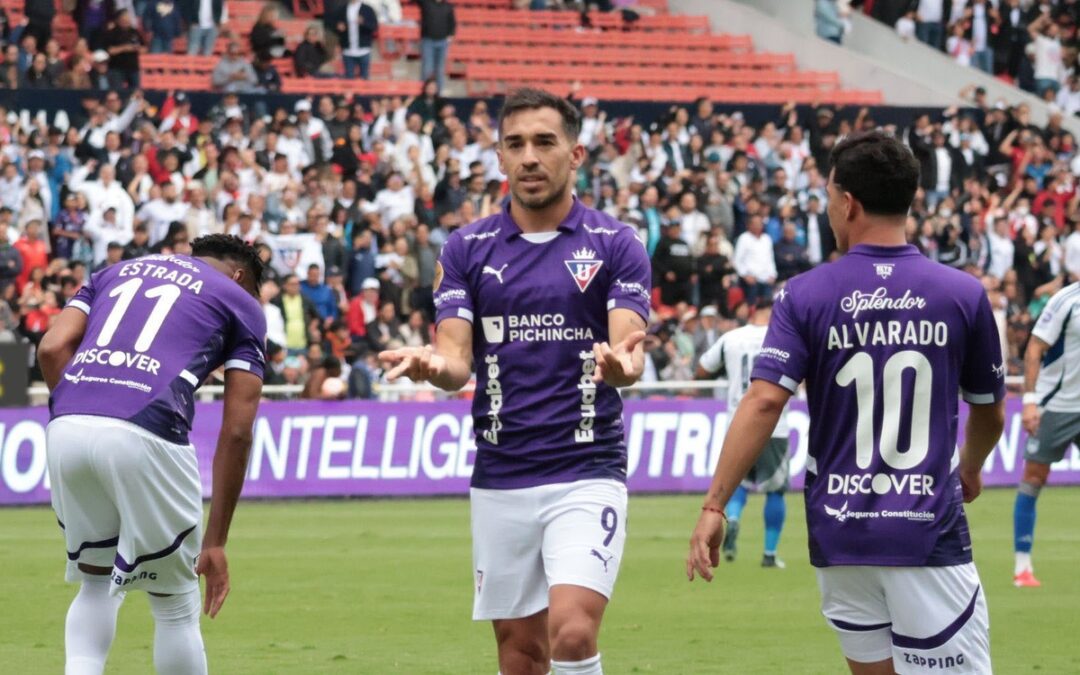 LA U EN EL MES DE JULIO