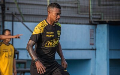 Dixon anhela alzar una copa con el Ídolo