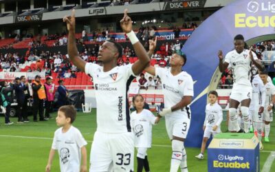 LDU «por pintar de naranja el Reina de Cisne de Loja»
