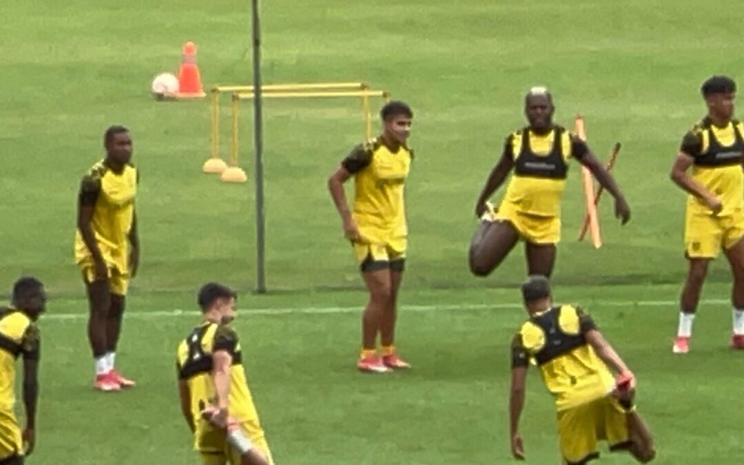 Clubes históricos en «números rojos y en paro»