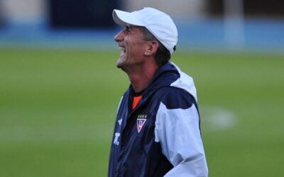 «El Patón» Bauza mantiene su sonrisa