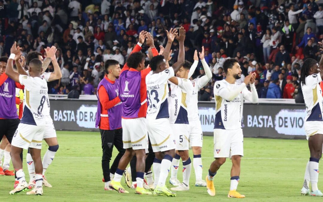 LDU. Concentración e ilusión al máximo en Sao Paulo