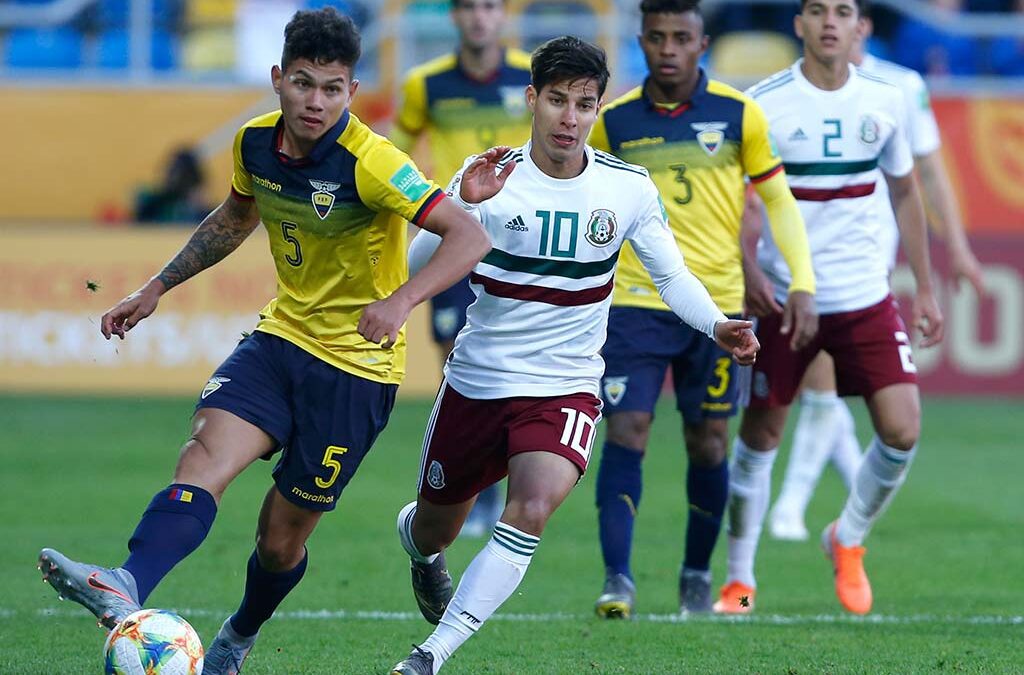 «La Tri por saborear chilaquiles con harto picante»