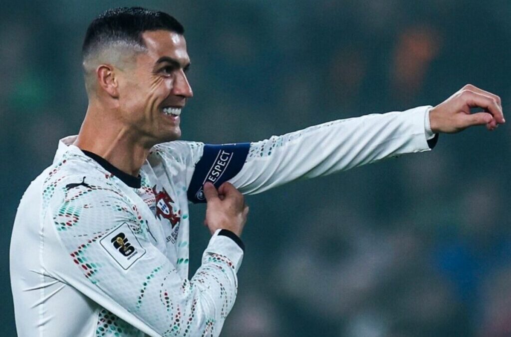 TUS Ídolos en esta fecha FIFA