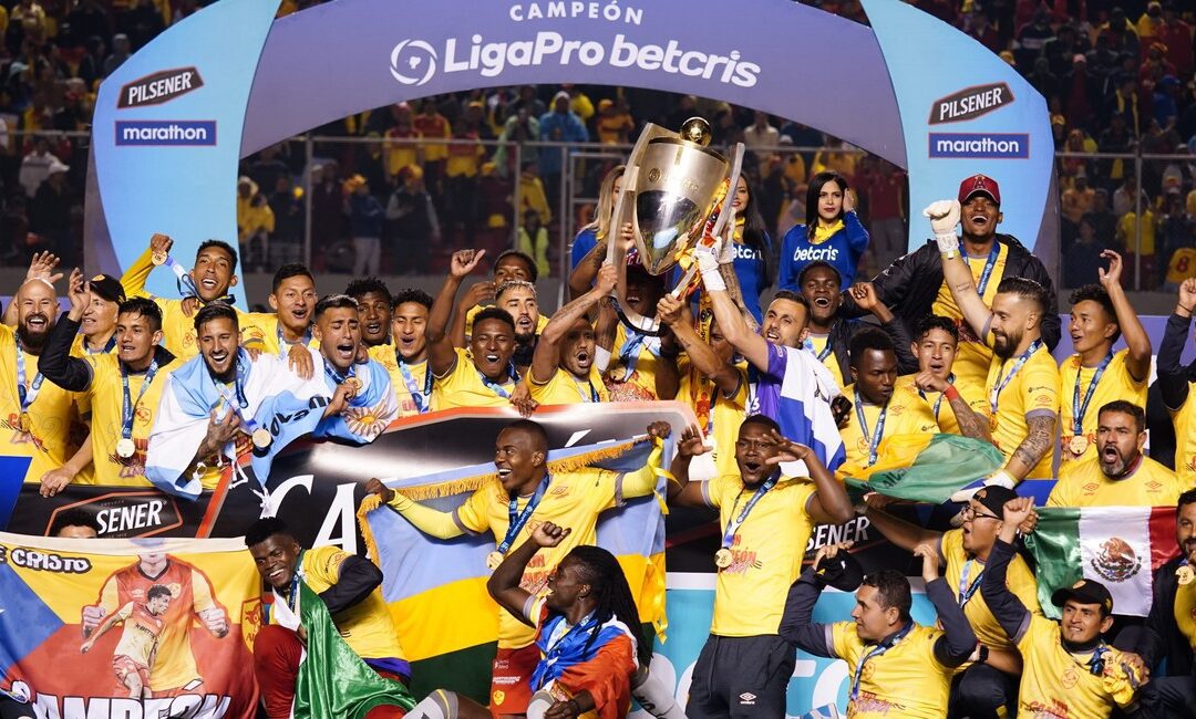 «El papá Aucas recibió un tas de parte del TAS»