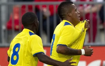 LA TRI POR MANTENER EL INVICTO ANTE CANADÁ