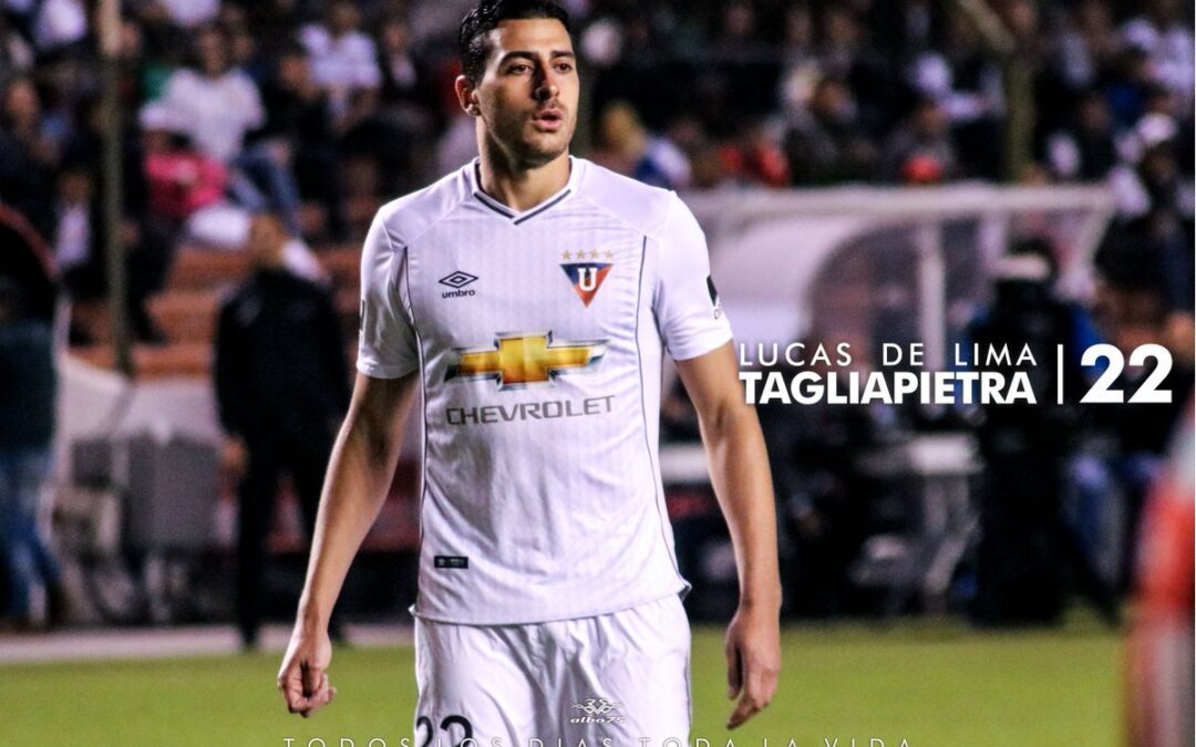 Los brasileños que han vestido la blanca de la U