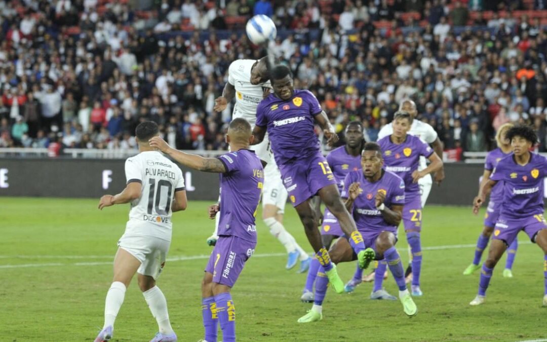 LDU vs Aucas «Súper partidos que llenan de adrenalina»