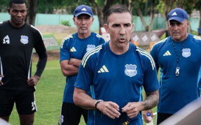 A Vicente, le dijeron chao en Emelec