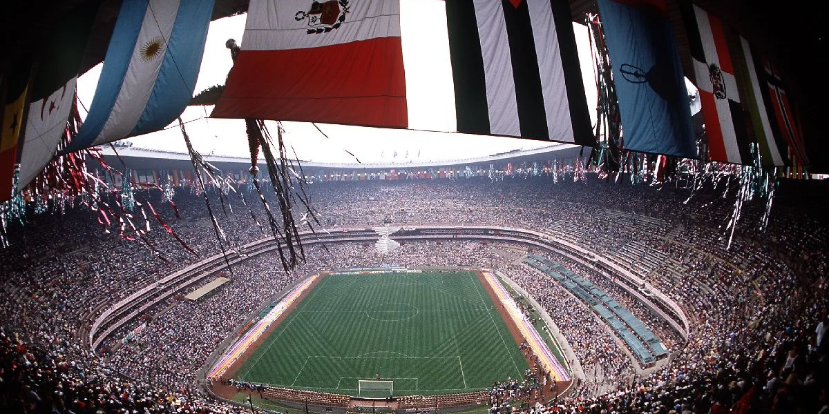 EL AZTECA: «Un templo que ya tiene la bandera tricolor»