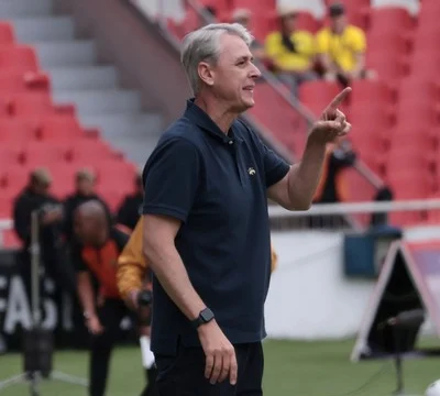 Tiago Nunes no se guardó nada tras el empate