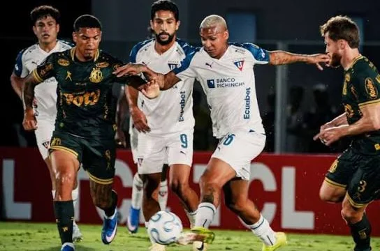 LDU VA POR UN NUEVO BRASILEÑO