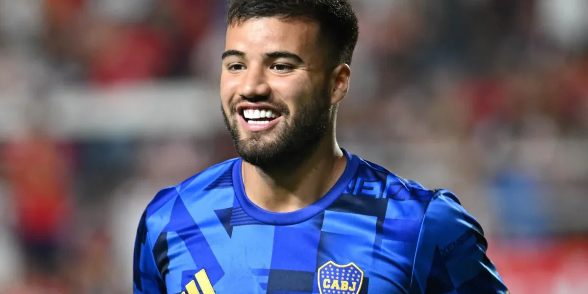 «Chelo viene a comerse la banda derecha de la U»