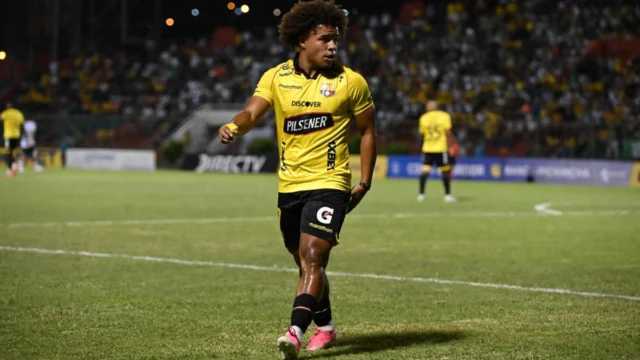 CHAO ÍDOLO DE LA COPA ECUADOR EN «MESA»