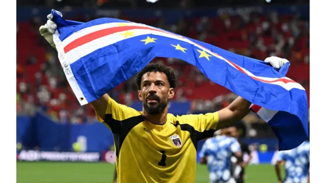 Vozinha será albo chileno