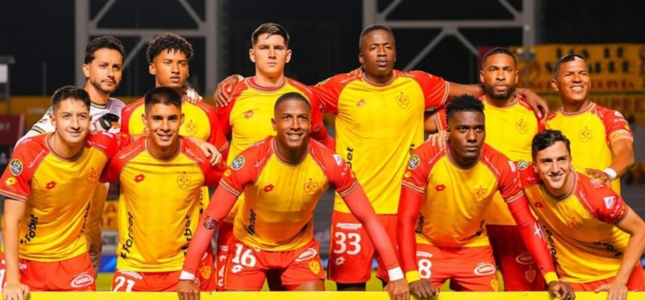 «El Papá Aucas libre de deudas y a ver a sus nuevas caras»