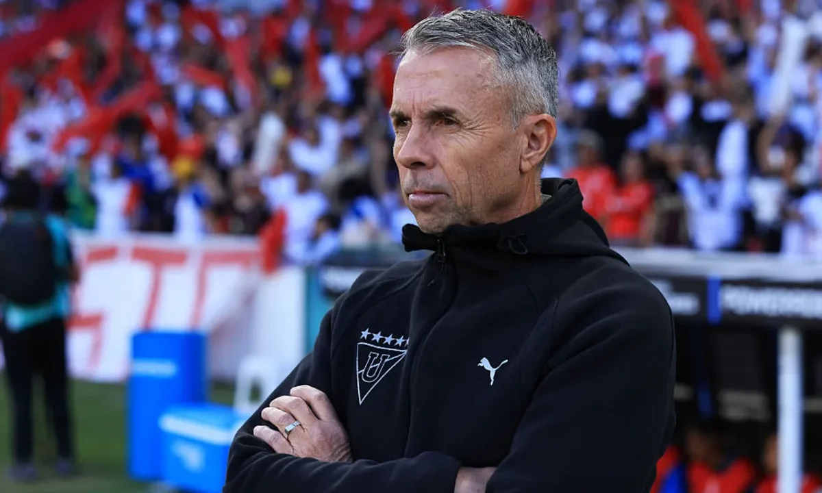 «EL PROFE ALBO ESTÁ ENOJADO CON SUS PUPILOS»
