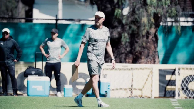 EL PROFE ÁLVAREZ YA PALPITA EL SÚPER CLÁSICO